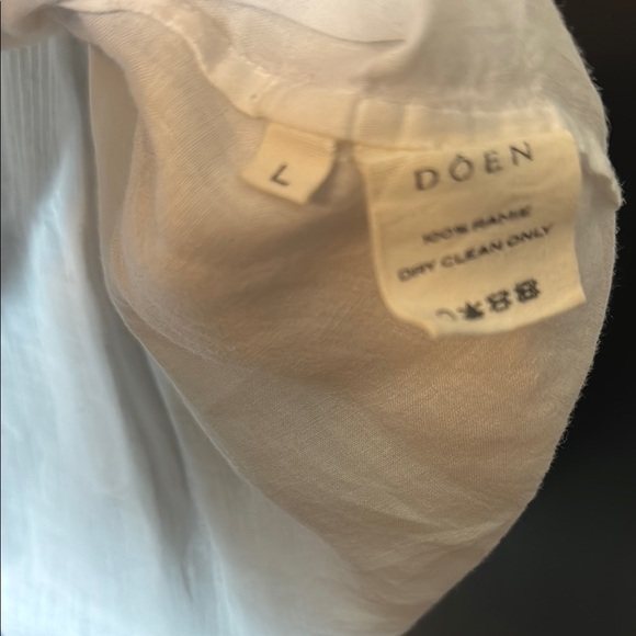 Doen White Ruffled Blouse - Picture 3 of 3